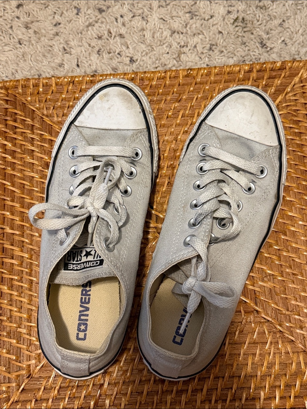 Converse Low Top Sneakers in Light Gray and White